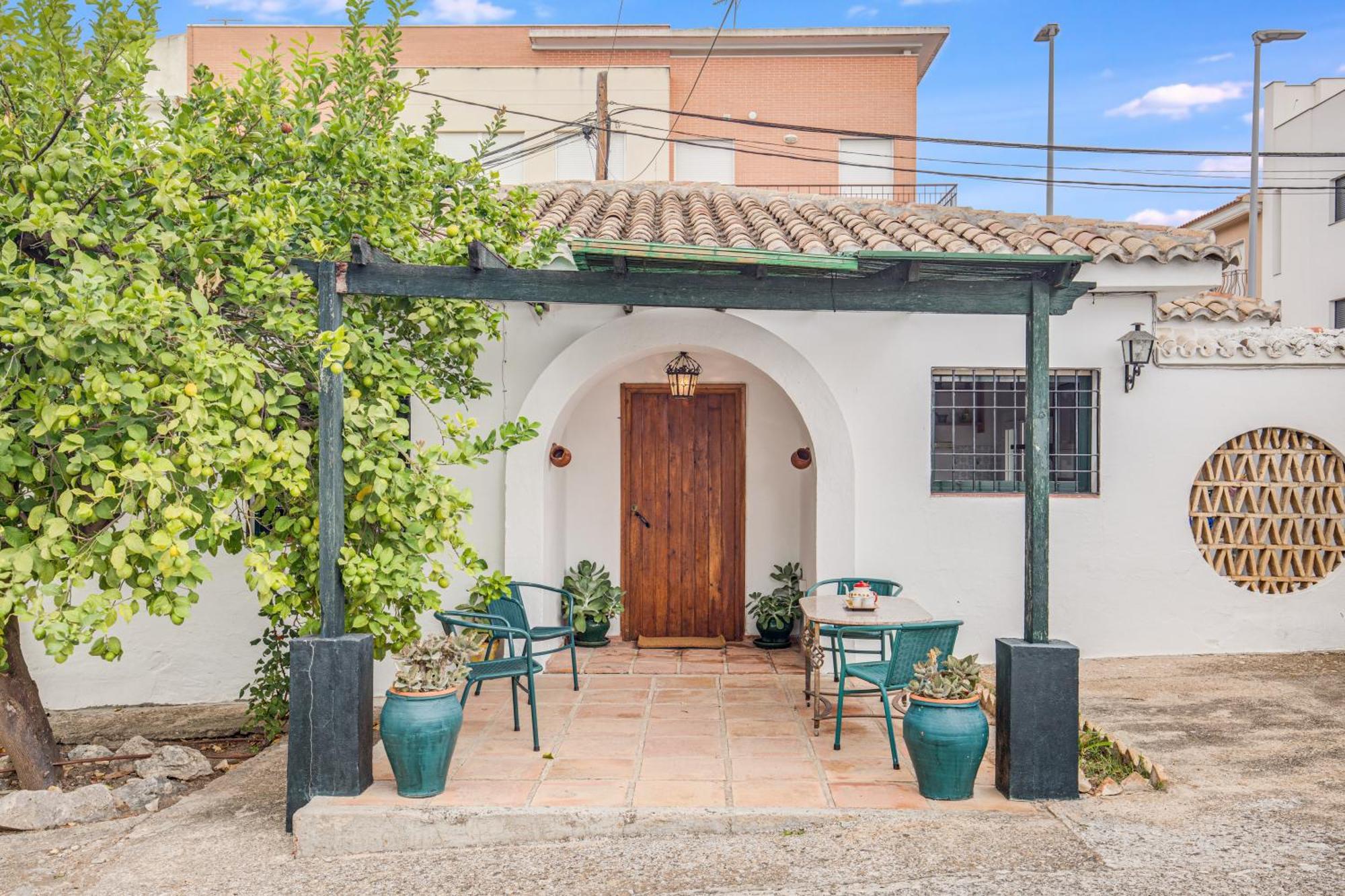 -Iponubahomes- Centrica Casa Con Jardin Y Chimenea Baena Exterior foto